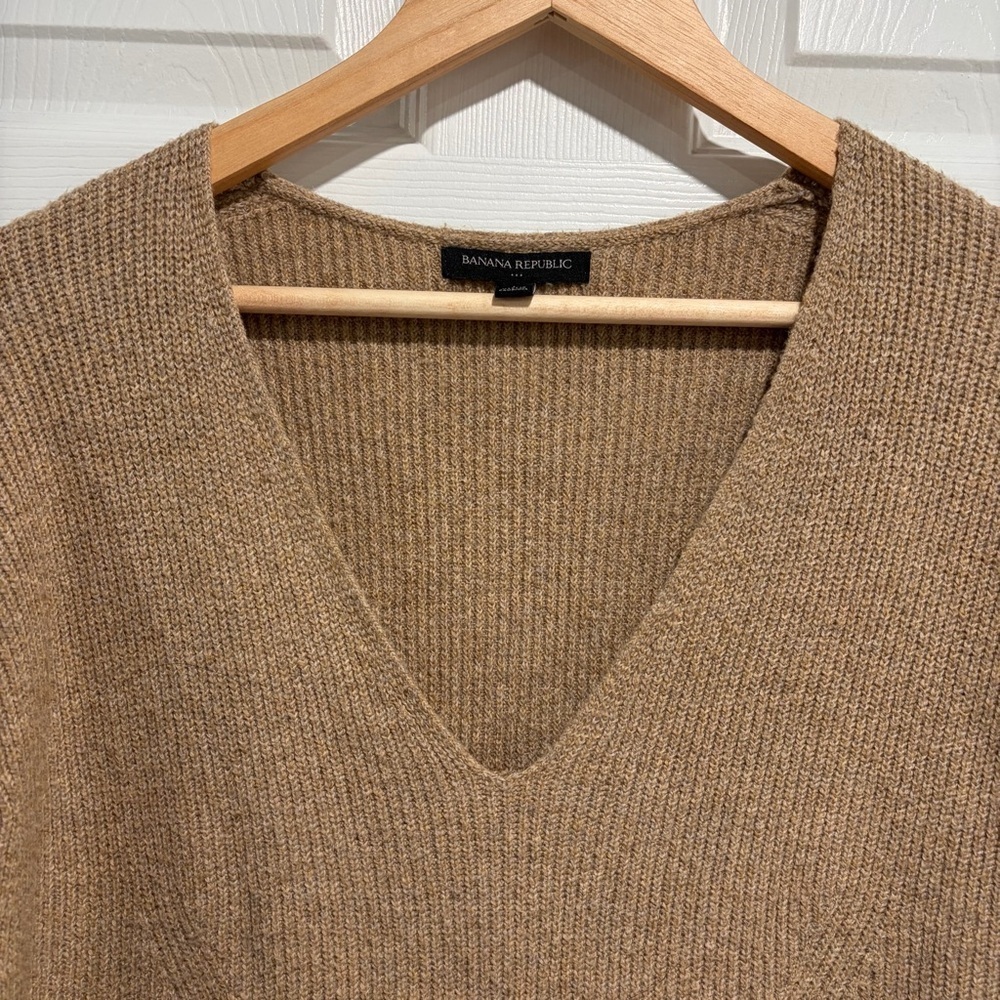 Banana Republic Tan Long Sleeve V-Neck Sweater Dress Cotton Blend Ribbed Midi - Picture 4 of 9